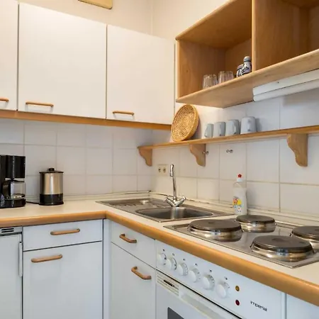 Apartment 3 Caspar Hoyer Id 385 Oldenswort