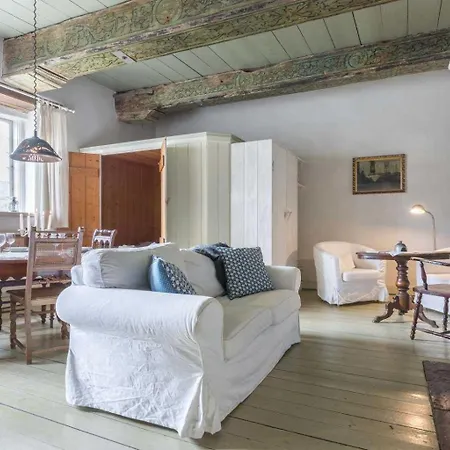 Apartment 3 Caspar Hoyer Id 385 Oldenswort